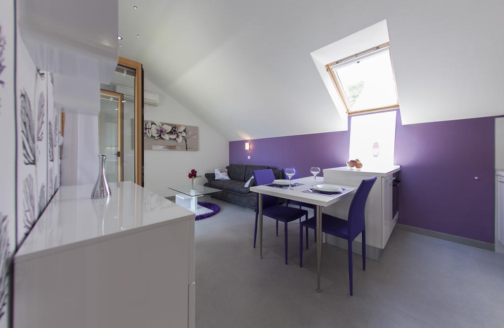 Apartments Benika Bol Chambre photo