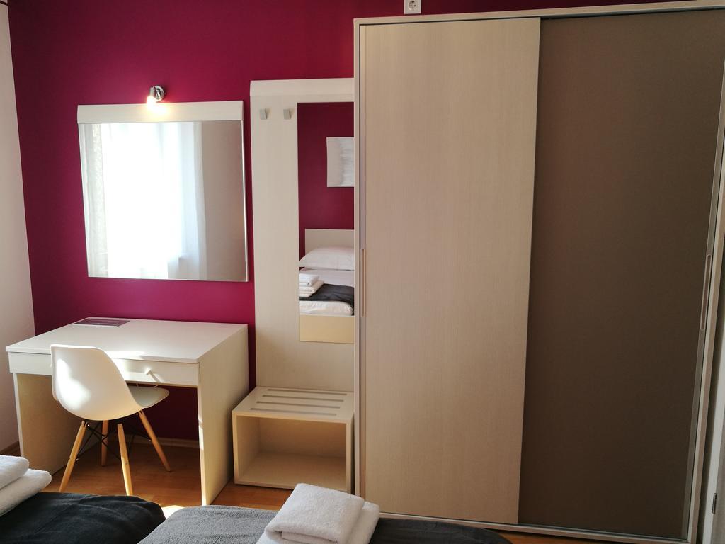Apartments Benika Bol Extérieur photo
