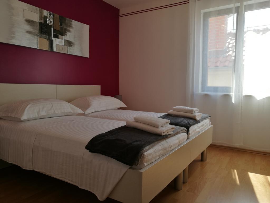 Apartments Benika Bol Extérieur photo